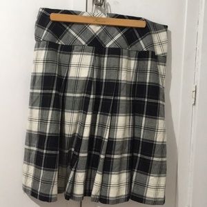 Vintage Pendleton USA Black White Plaid 100% Wool